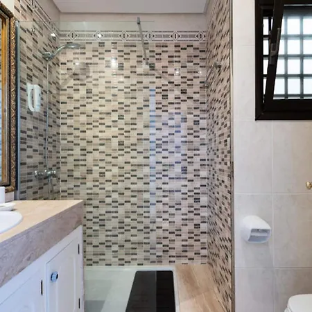 Apartment House In Palmas De Gran Canaria
