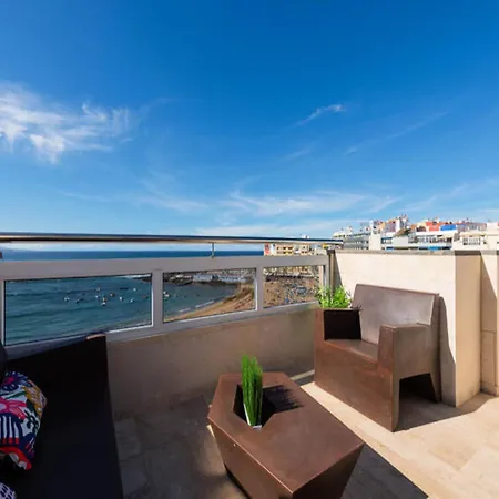 Apartment House In Palmas De Gran Canaria