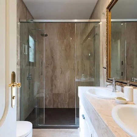 Apartment House In Palmas De Gran Canaria
